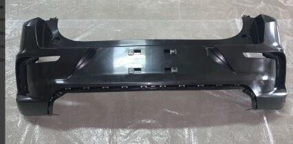 Задний бампер E2 без отверстий EL-2804111